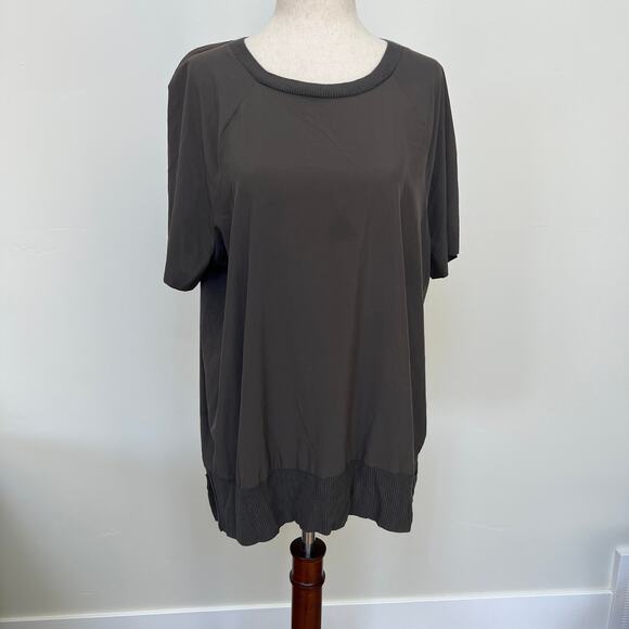 ATHLETA Women's Zephyr Tee Size M In Gray - Picture 2 of 8